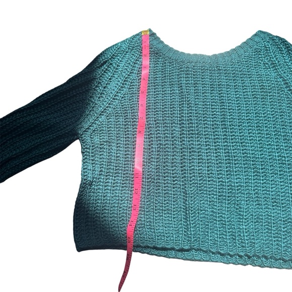 Kimchi Blue UO Crop Teal Knit Sweater in Women’s Size Small - Picture 13 of 13